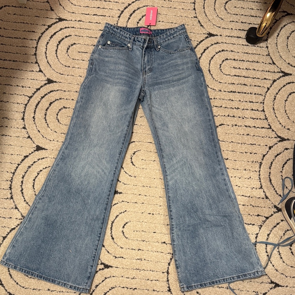 Edikted Low rise boot cut jeans